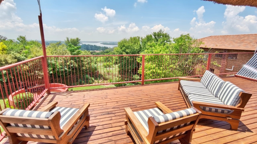 5 Bedroom Property for Sale in Vaal Marina Gauteng