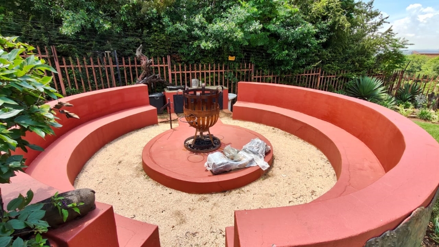 5 Bedroom Property for Sale in Vaal Marina Gauteng