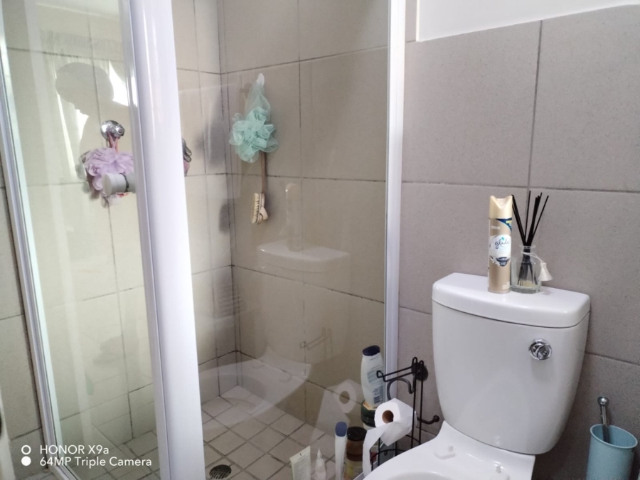 To Let 2 Bedroom Property for Rent in Ravenswood Gauteng