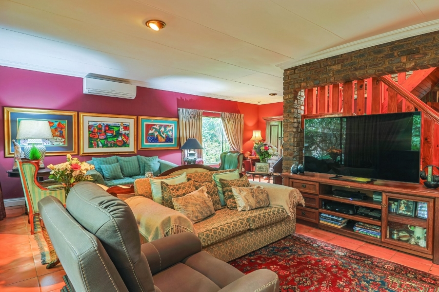 5 Bedroom Property for Sale in Zwartkop Gauteng