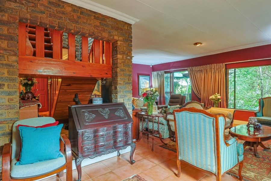 5 Bedroom Property for Sale in Zwartkop Gauteng