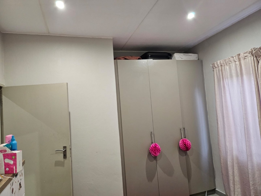 2 Bedroom Property for Sale in Ferndale Gauteng