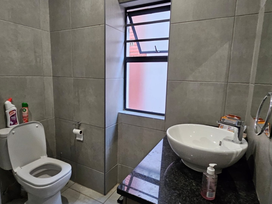 2 Bedroom Property for Sale in Ferndale Gauteng