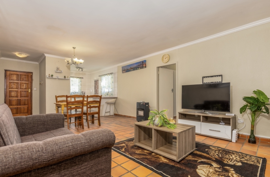 To Let 3 Bedroom Property for Rent in Noordwyk Gauteng