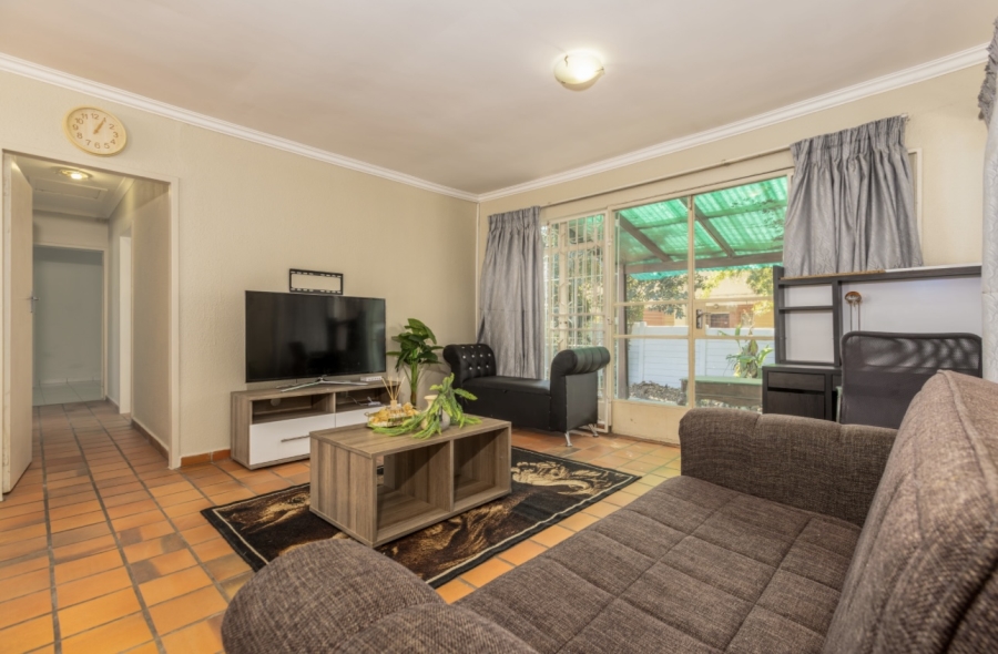 To Let 3 Bedroom Property for Rent in Noordwyk Gauteng