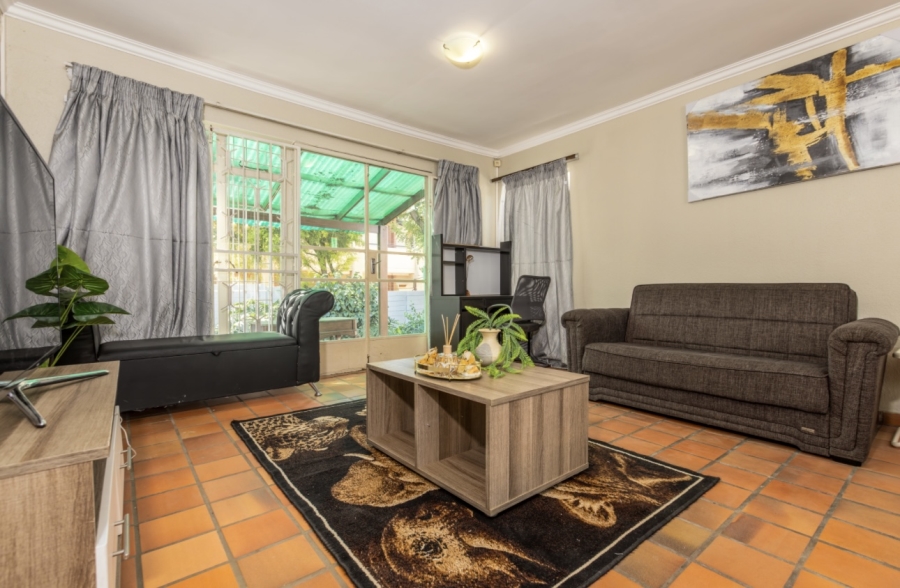 To Let 3 Bedroom Property for Rent in Noordwyk Gauteng