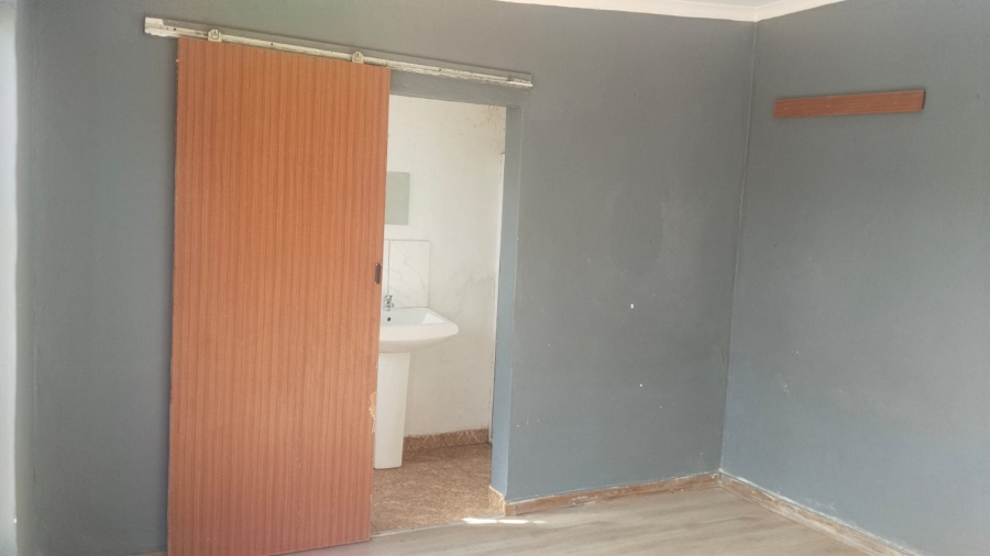 To Let 2 Bedroom Property for Rent in Wychwood Gauteng