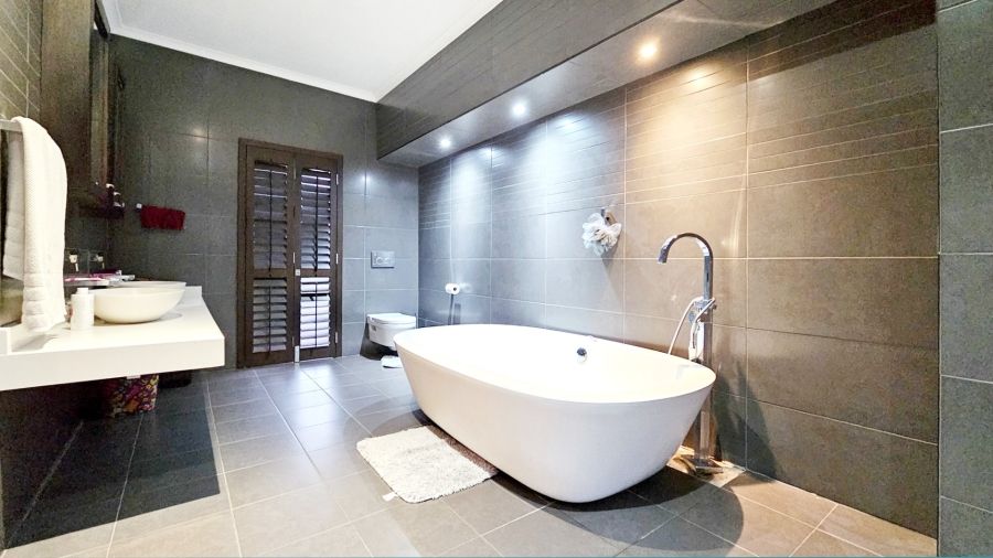 4 Bedroom Property for Sale in Vanderbijlpark SE 4 Gauteng