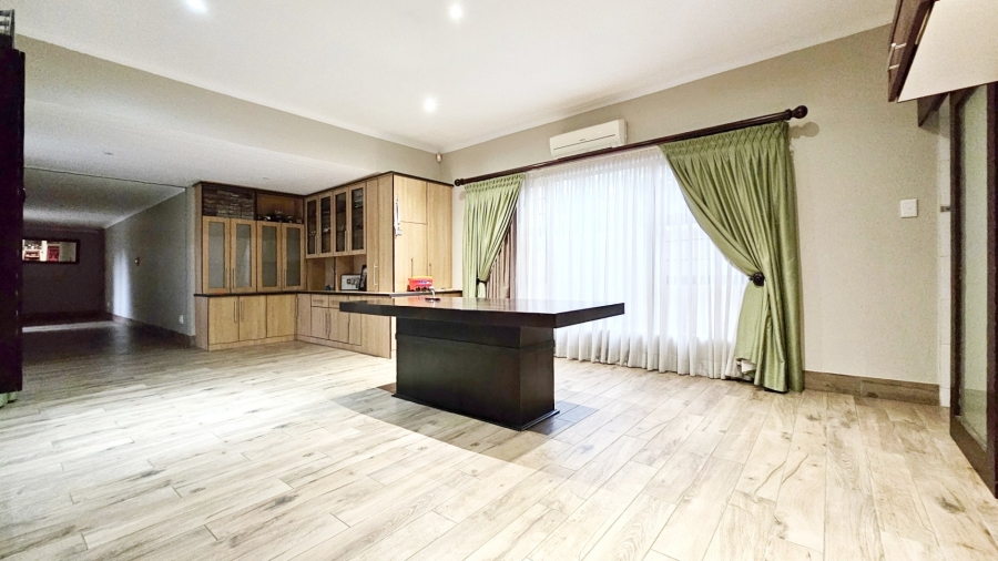 4 Bedroom Property for Sale in Vanderbijlpark SE 4 Gauteng