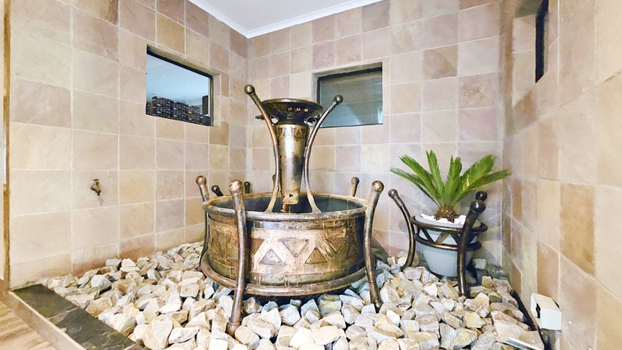 4 Bedroom Property for Sale in Vanderbijlpark SE 4 Gauteng