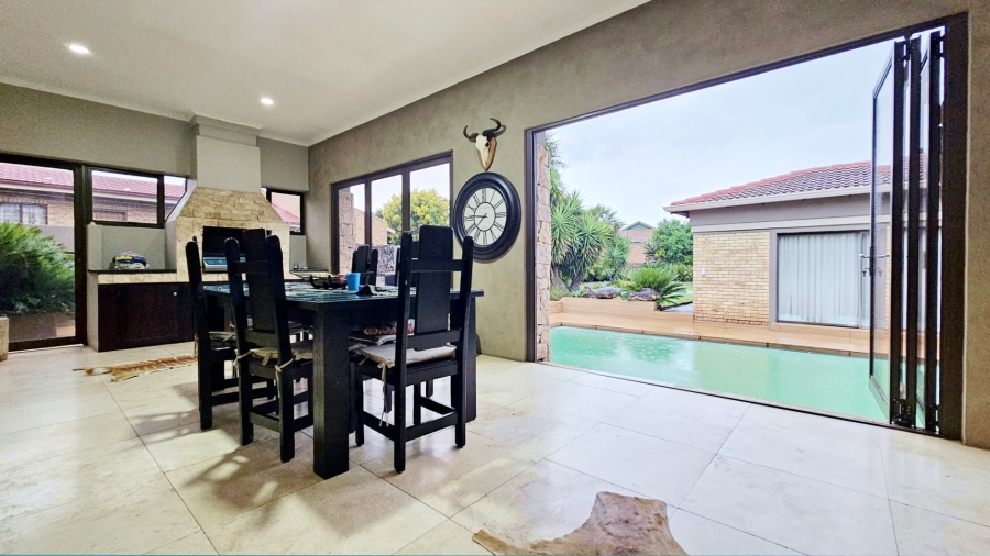 4 Bedroom Property for Sale in Vanderbijlpark SE 4 Gauteng