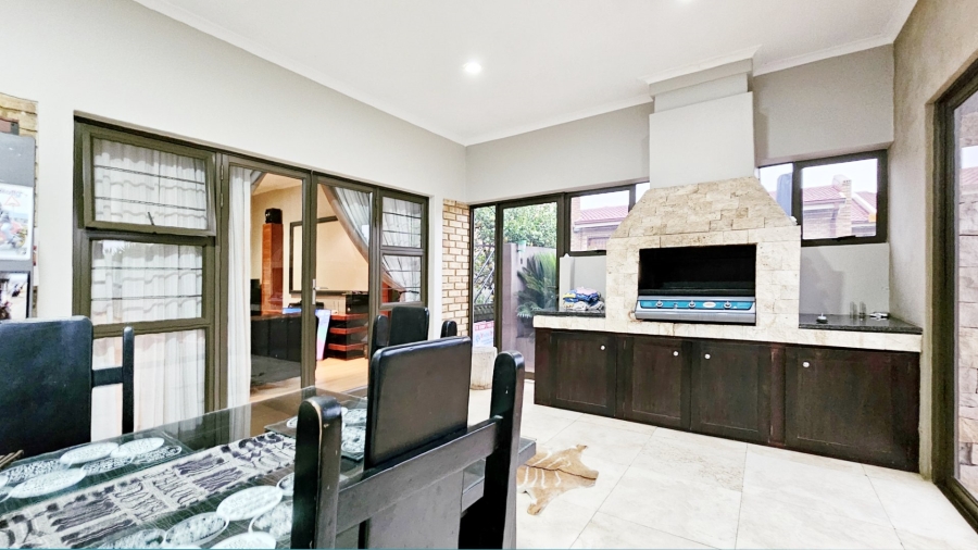 4 Bedroom Property for Sale in Vanderbijlpark SE 4 Gauteng