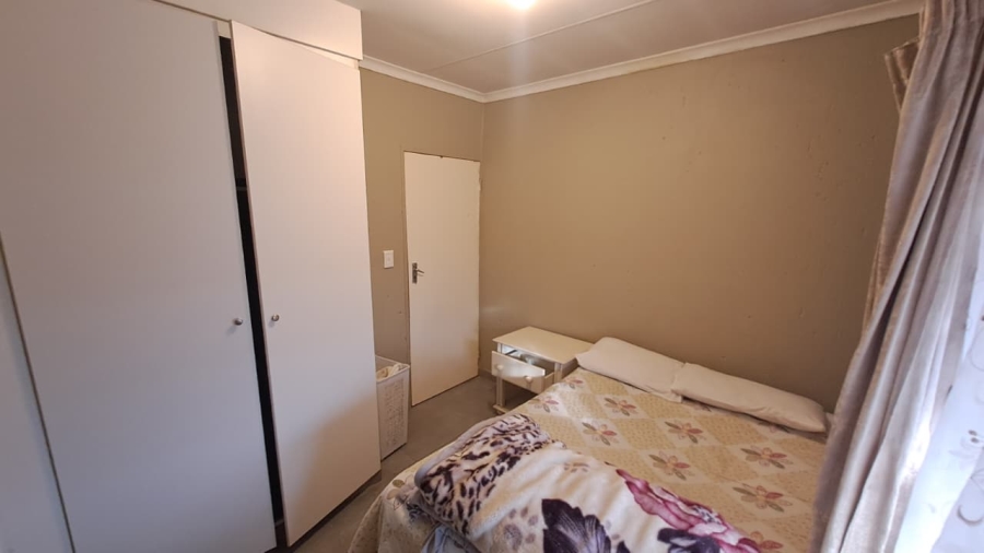 3 Bedroom Property for Sale in Comet Gauteng