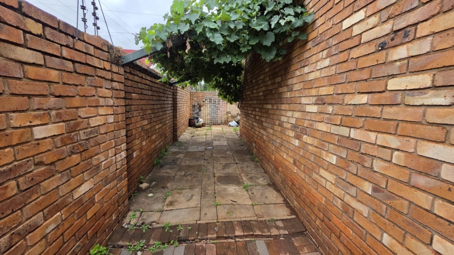 3 Bedroom Property for Sale in Montana Park Gauteng