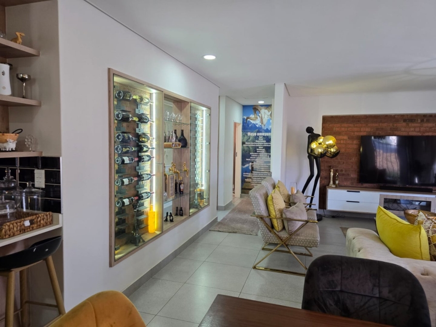 3 Bedroom Property for Sale in Dayanglen Gauteng