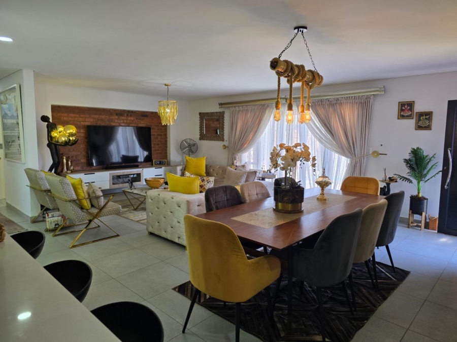 3 Bedroom Property for Sale in Dayanglen Gauteng