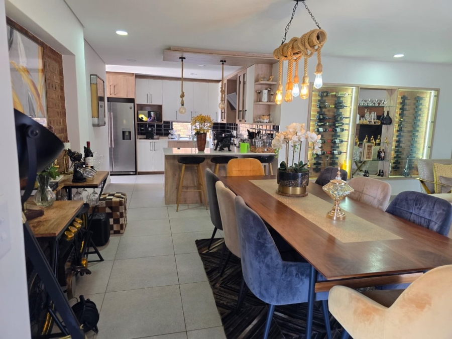 3 Bedroom Property for Sale in Dayanglen Gauteng