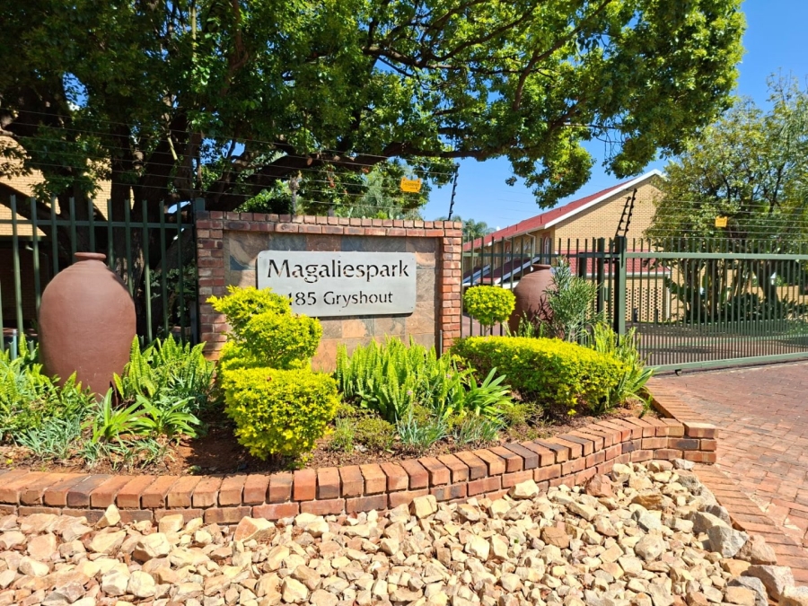 3 Bedroom Property for Sale in Magalieskruin Gauteng