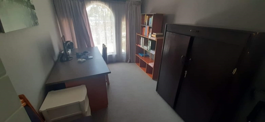 3 Bedroom Property for Sale in Magalieskruin Gauteng