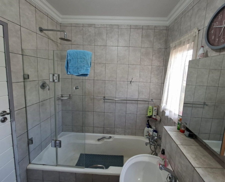 3 Bedroom Property for Sale in Magalieskruin Gauteng