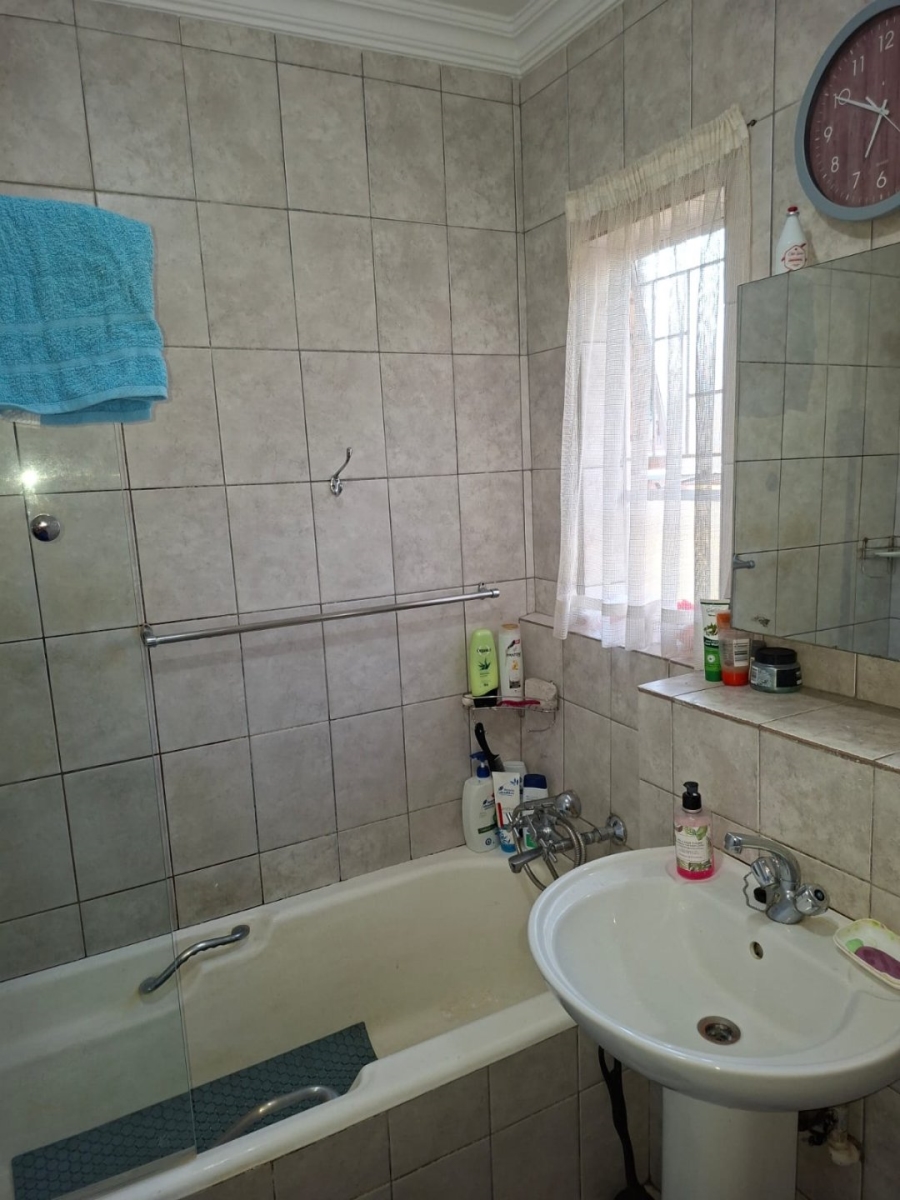 3 Bedroom Property for Sale in Magalieskruin Gauteng