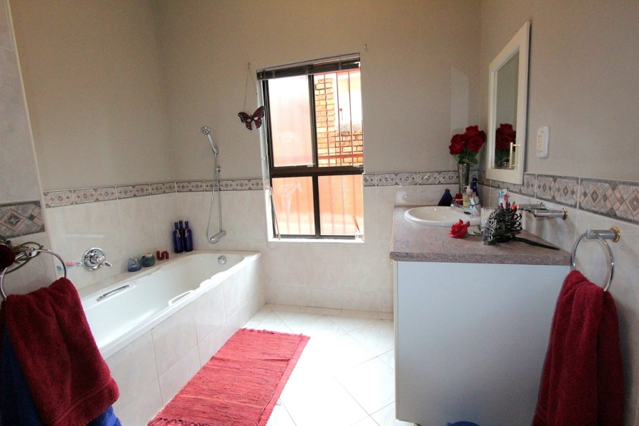 3 Bedroom Property for Sale in Montana Park Gauteng