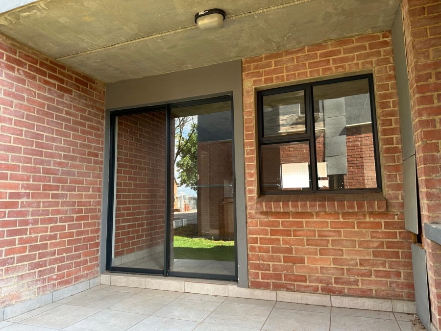 2 Bedroom Property for Sale in Jansenpark Gauteng