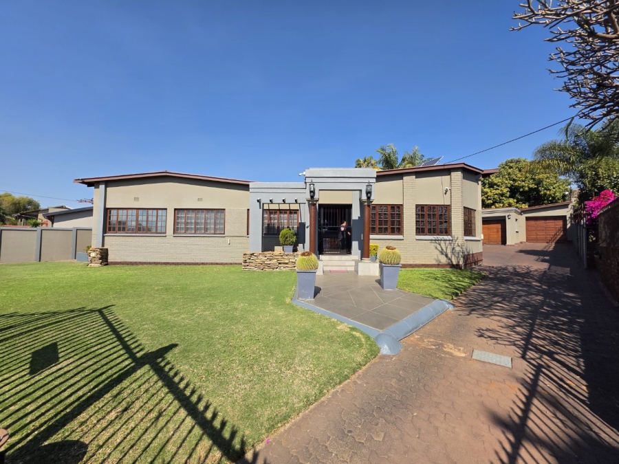 3 Bedroom Property for Sale in Sinoville Gauteng