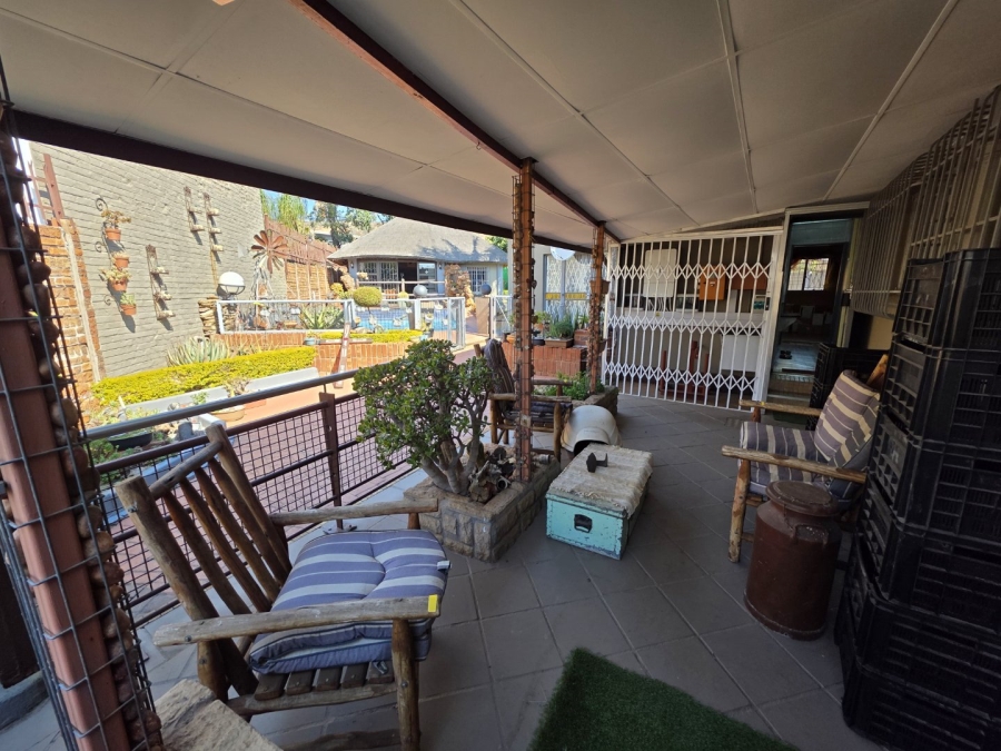 3 Bedroom Property for Sale in Sinoville Gauteng