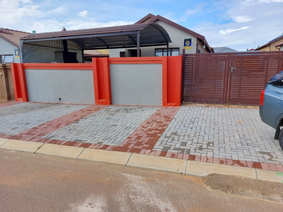 3 Bedroom Property for Sale in Soshanguve VV Gauteng