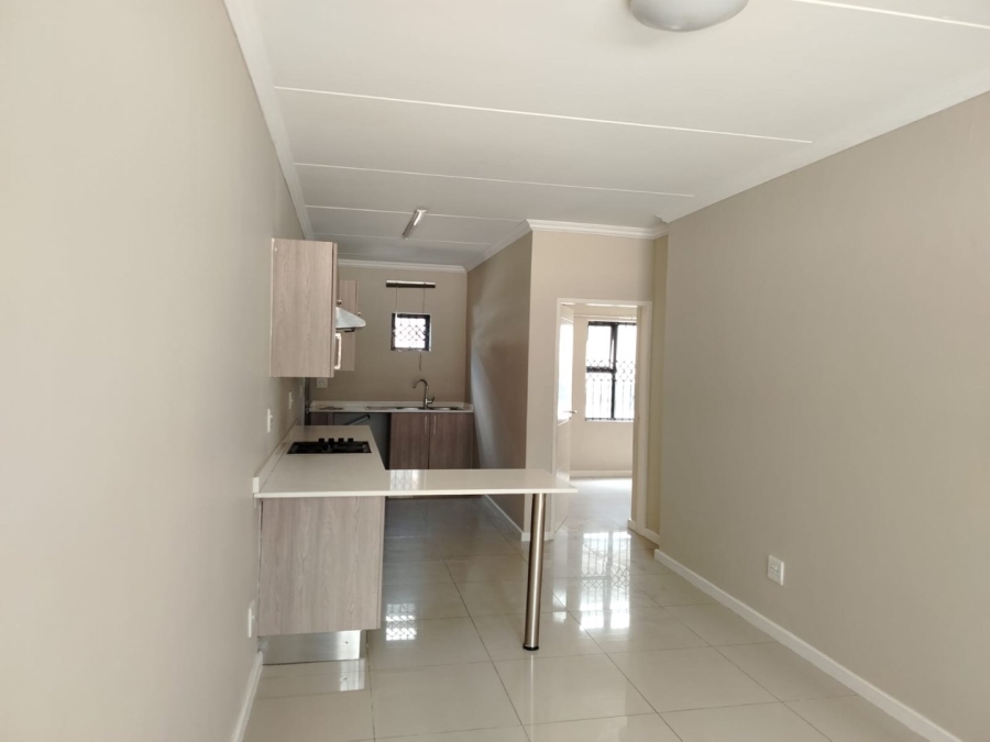 To Let 2 Bedroom Property for Rent in Halfway Gardens Gauteng
