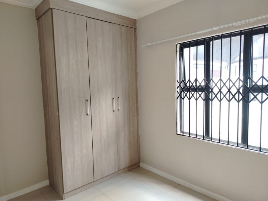To Let 2 Bedroom Property for Rent in Halfway Gardens Gauteng