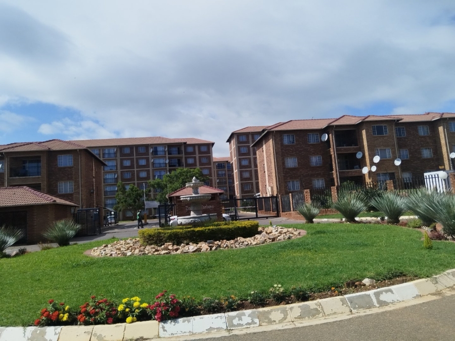 To Let 2 Bedroom Property for Rent in The Orchards Gauteng