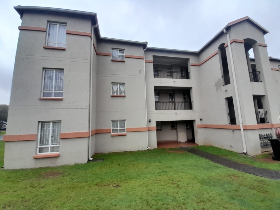 2 Bedroom Property for Sale in Ormonde View Gauteng