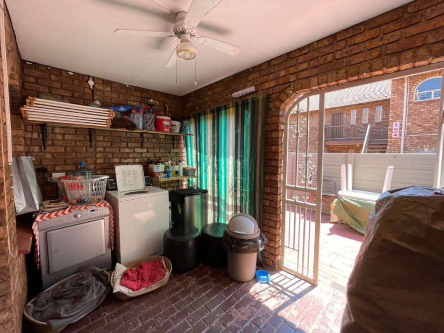 3 Bedroom Property for Sale in Doornpoort Gauteng