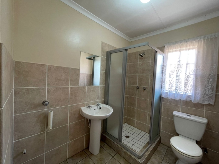 2 Bedroom Property for Sale in Sinoville Gauteng