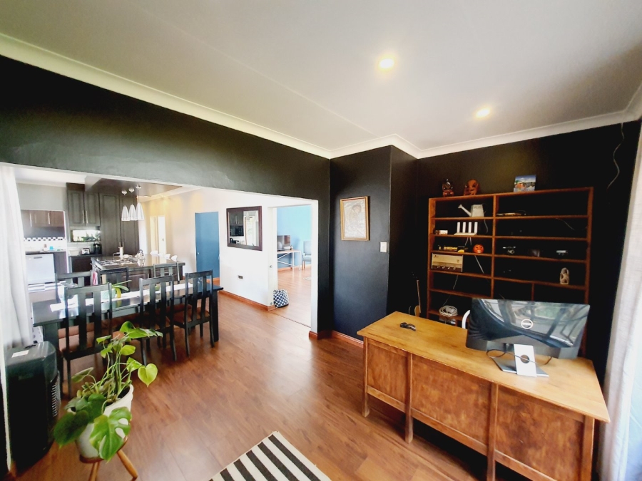 To Let 3 Bedroom Property for Rent in Murrayfield Gauteng