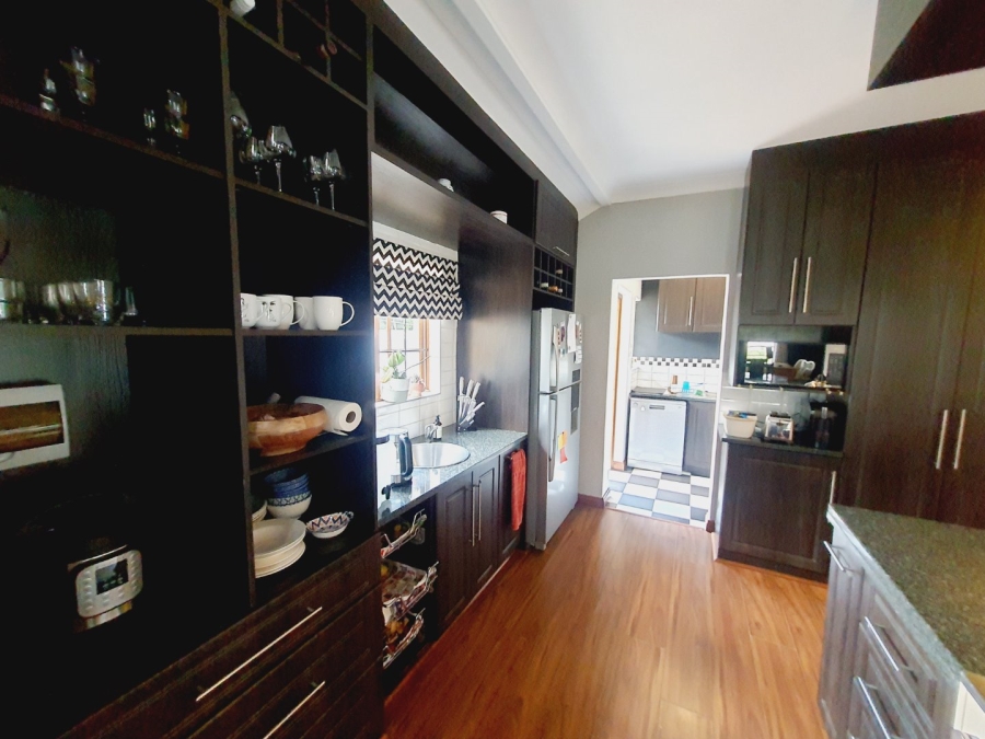 To Let 3 Bedroom Property for Rent in Murrayfield Gauteng