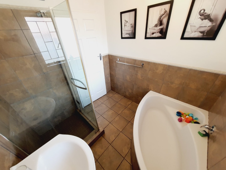 To Let 3 Bedroom Property for Rent in Murrayfield Gauteng