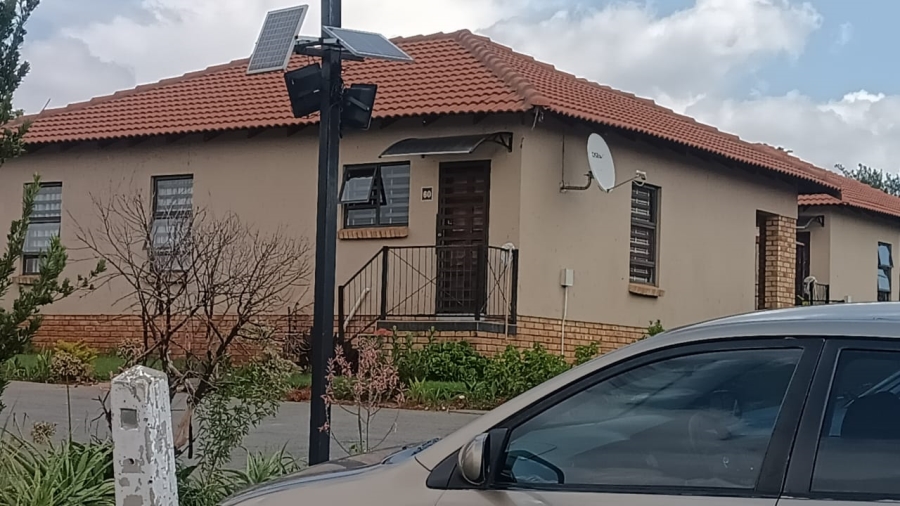 3 Bedroom Property for Sale in Groblerpark Gauteng