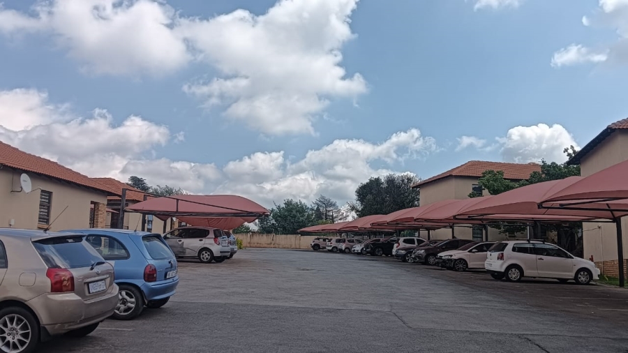 3 Bedroom Property for Sale in Groblerpark Gauteng