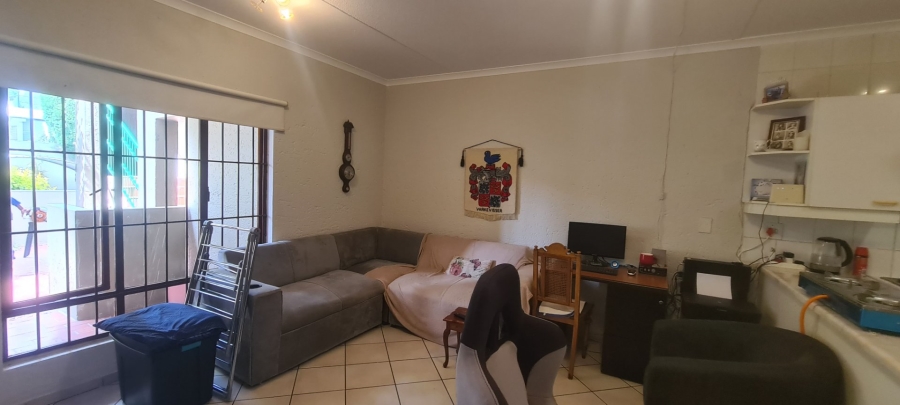 1 Bedroom Property for Sale in Morningside Gauteng