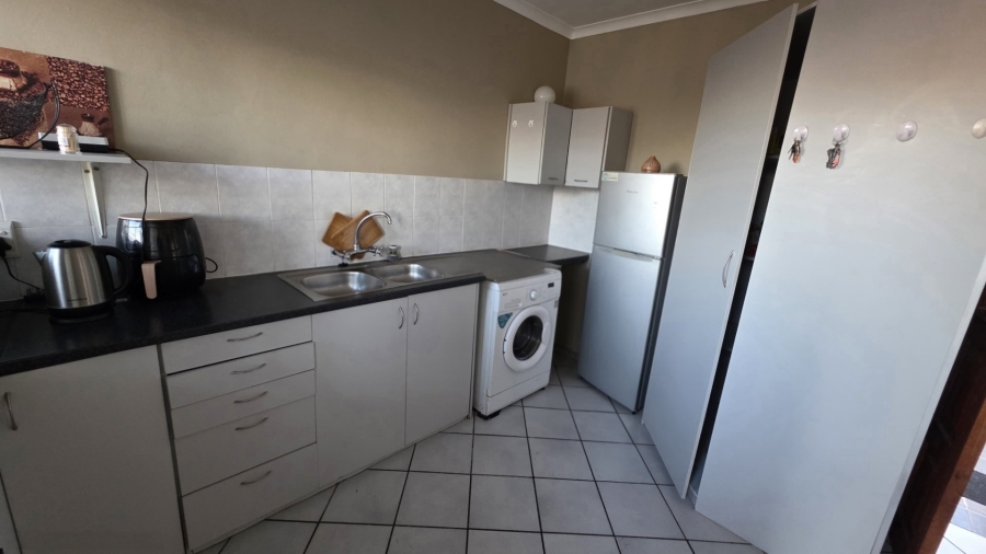 2 Bedroom Property for Sale in Magalieskruin Gauteng