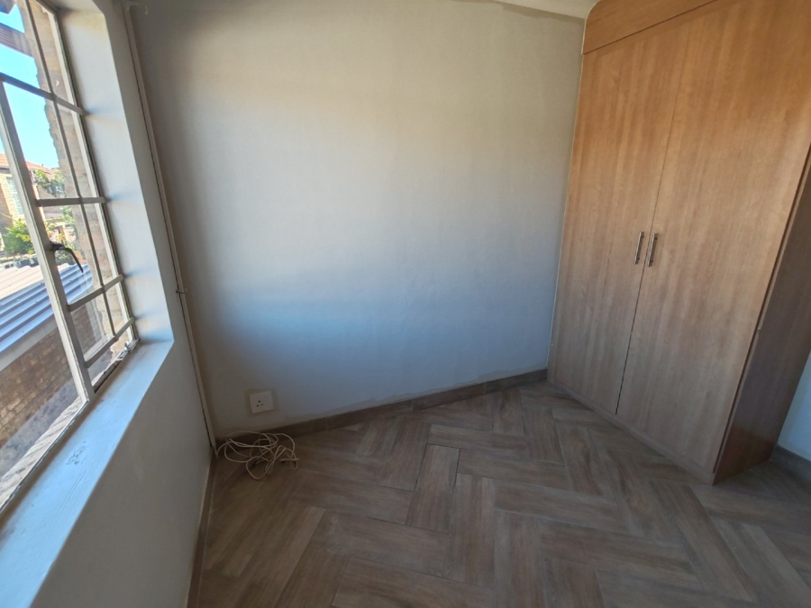 3 Bedroom Property for Sale in Annlin Gauteng