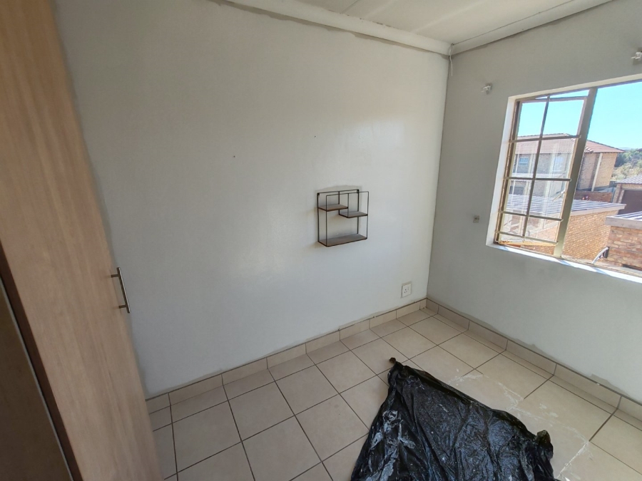 3 Bedroom Property for Sale in Annlin Gauteng
