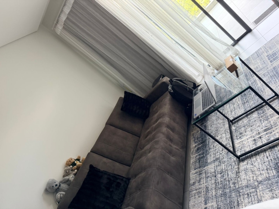 To Let 1 Bedroom Property for Rent in Waterfall Gauteng