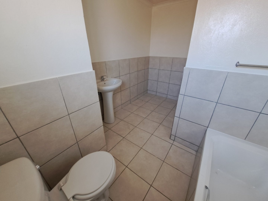 2 Bedroom Property for Sale in Rynfield A H Gauteng