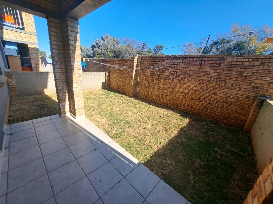2 Bedroom Property for Sale in Rynfield A H Gauteng