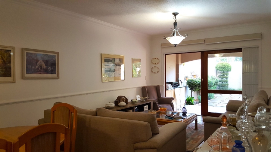 2 Bedroom Property for Sale in Melrose Gauteng