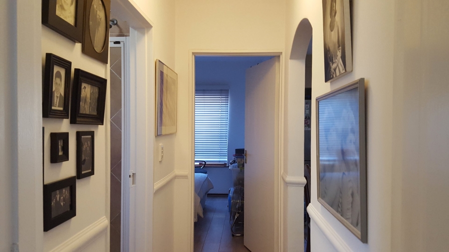 2 Bedroom Property for Sale in Melrose Gauteng